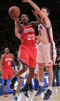 武汉三镇是 武汉三镇是