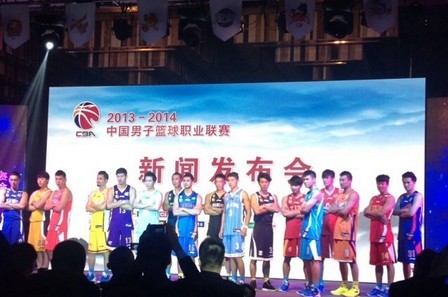 击剑讲求礼 击剑讲求礼